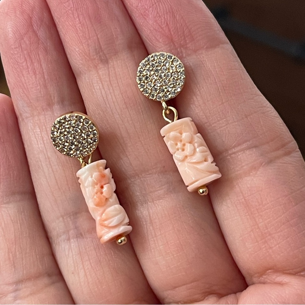 Hand carved undyed angel skin coral bezel set diamanté gold tone drop earrings - Picture 4 of 5